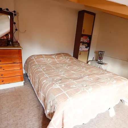 Elvan Icmeler Daily Weekly Apartment